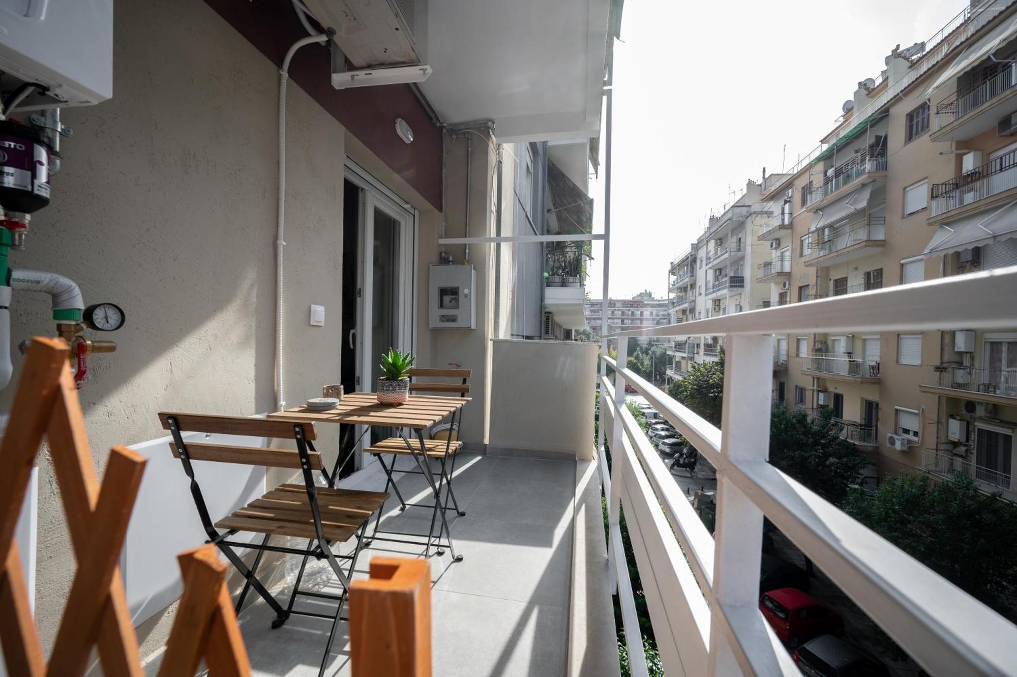 Central Studio Skg Szaloniki Kültér fotó
